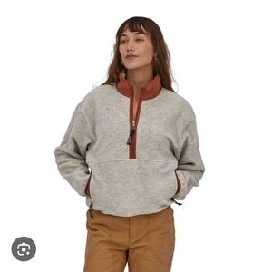 Patagonia women’s synchilla marsupial